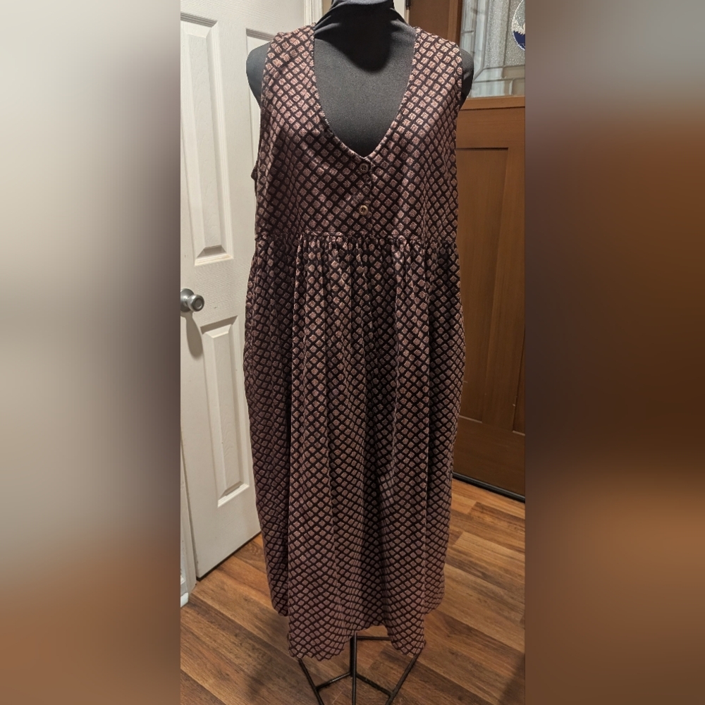 Brown Geometric Patterned Dress